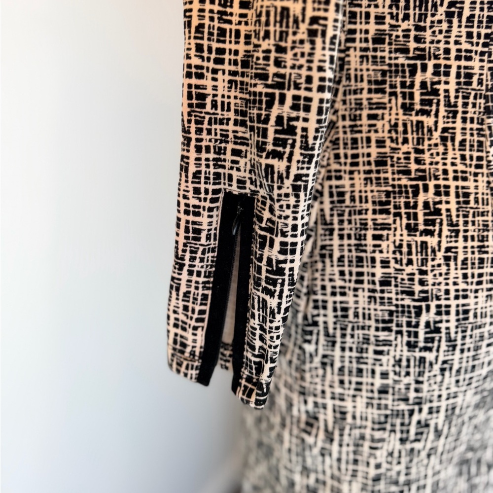 J. McLaughlin Elegant Black and White Patterned Dress XS - Picture 5 of 14